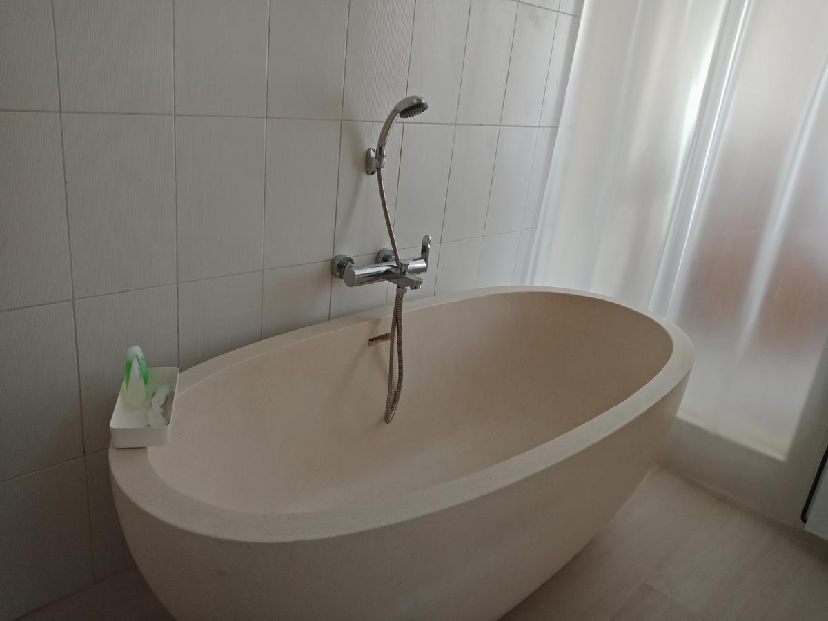 Abhaya Villa Вонособо Экстерьер фото